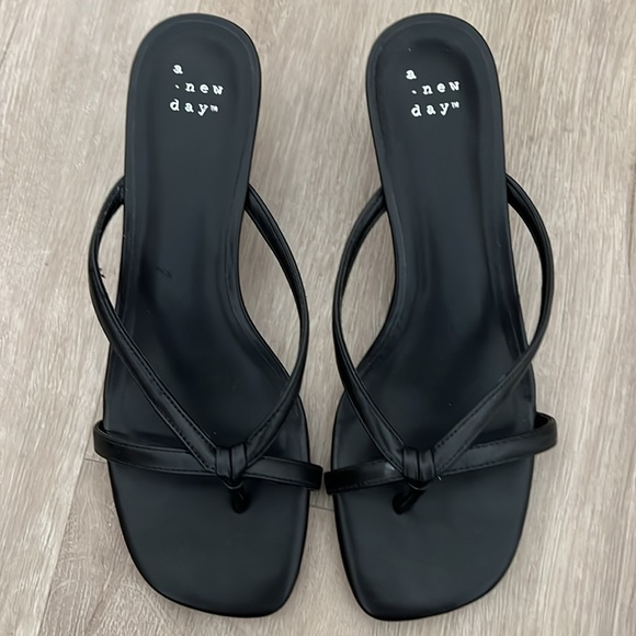 A New Day Colleen Mule Heels - Picture 3 of 4